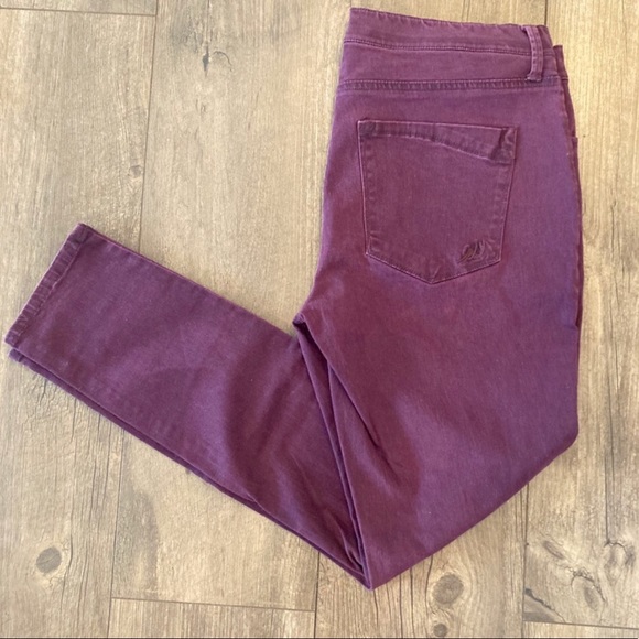 Express Purple Jeans Mid Rise Ankle 